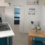 Blue House Apartament Neapol