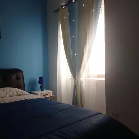 Blue House Apartment *
